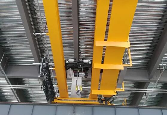 双梁樱桃视频色版机渗油的首要因素都有哪些 双梁樱桃视频色版机渗油的首要因素都有哪些