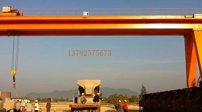 电动式双梁门式樱桃视频色版机怎样安装的呢？